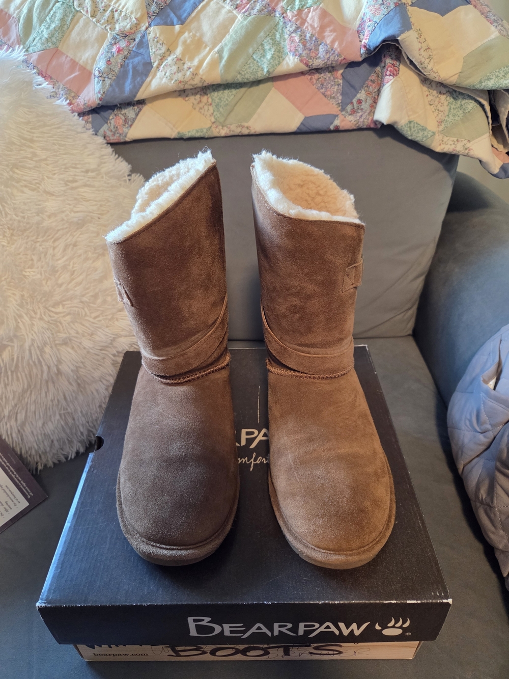 Bearpaw Women’s Hicory Suede Shearling Winter Boots